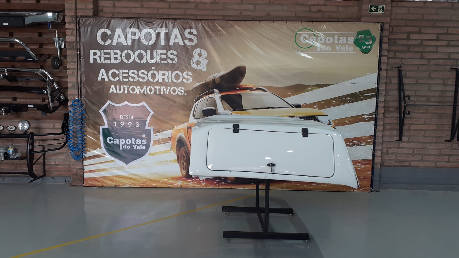 8664 - Capota de Fibra Usada com Portas Laterais para Mitsubishi L200 Sport ano 2017 - 2021 Cabine Dupla (Branca)